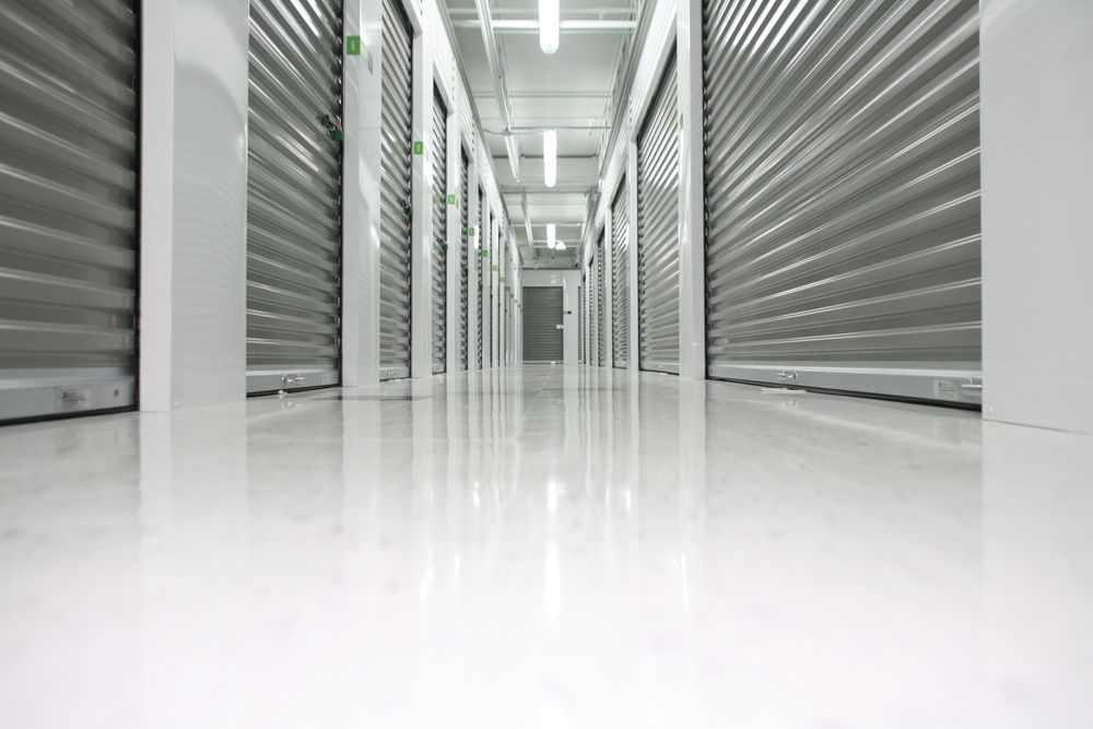 How to Protect Your Belongings in Florida’s Humid Climate with Climate-Controlled Storage