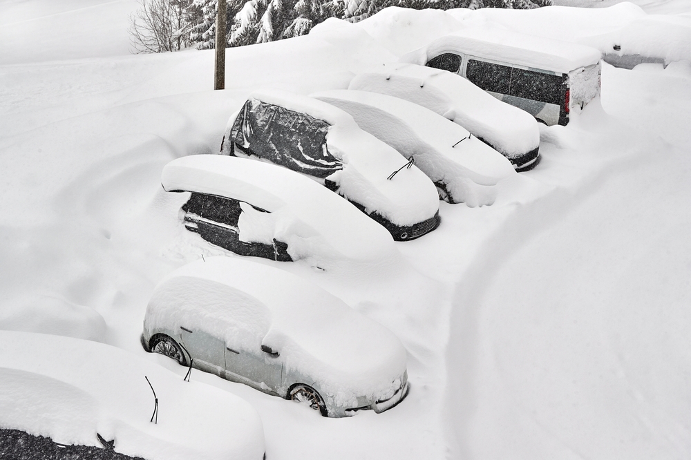 Winter Vehicle Storage in Largo, FL: How to Properly Prepare Your Car for Long-Term Parking
