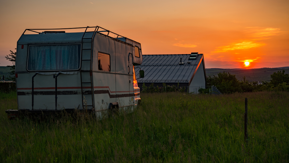 Seasonal Storage Made Easy: Why Largo Residents Trust Store-It-All for RV and Boat Storage